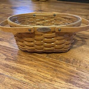 Longaberger Woven Memories Basket 2007 with plastic. Liner and lid
